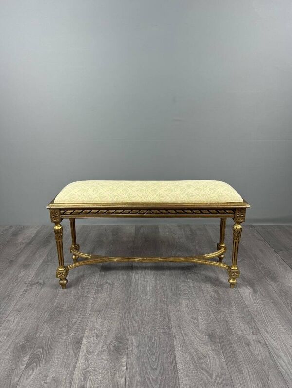 Banquette ancienne en bois doré de style Louis XVI, XIXe siècle
