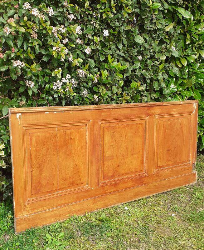 Low wall panelling 8.65m panelled with mouldings wainscoting skirting.