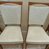 6 Vintage chairs in white beige imitation leather and solid wood with brass legs