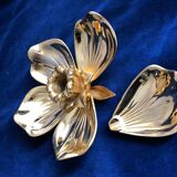 Flower candle holder with 5 ashtrays