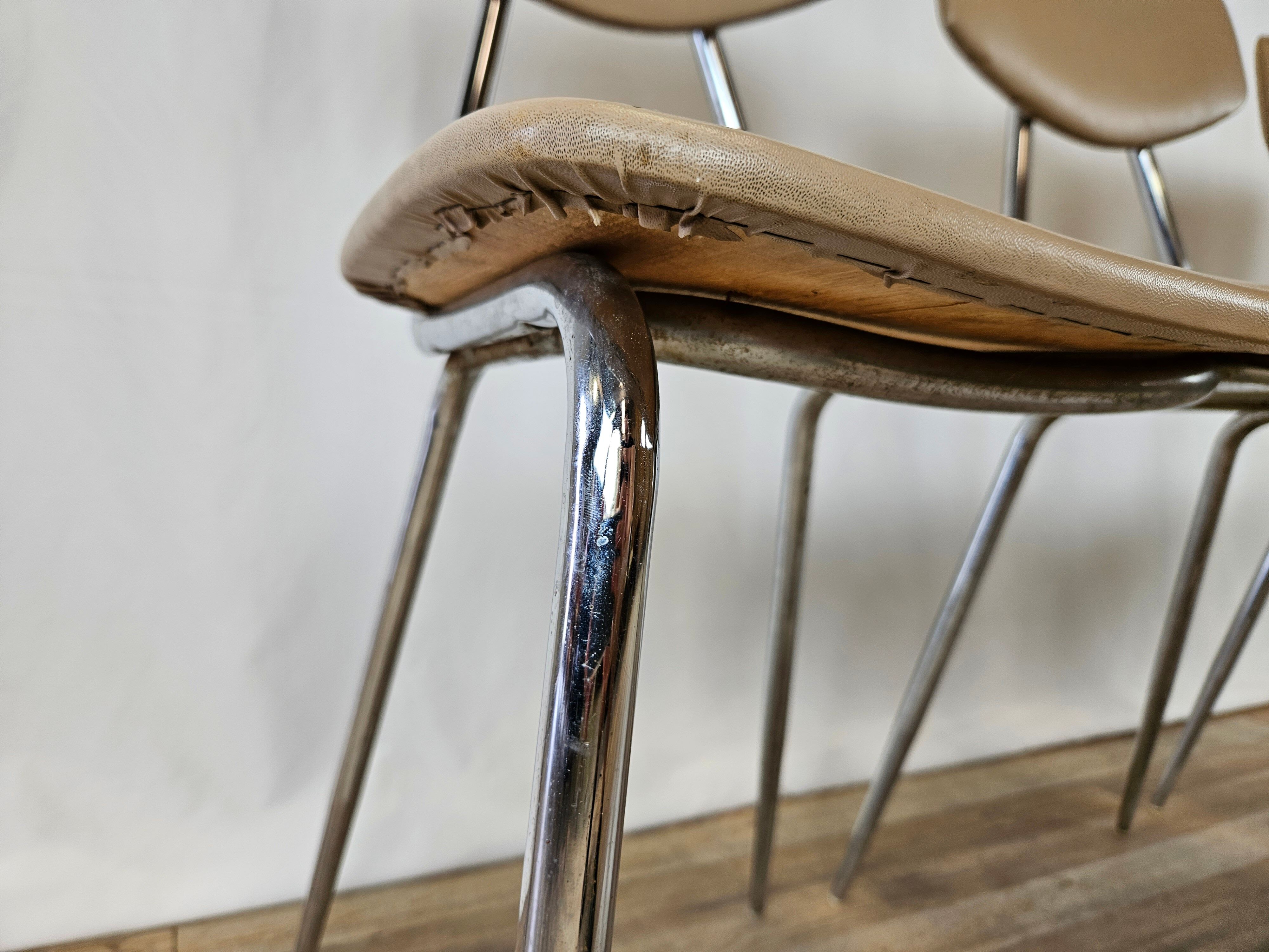 Set of four chairs in iron and skai 1970