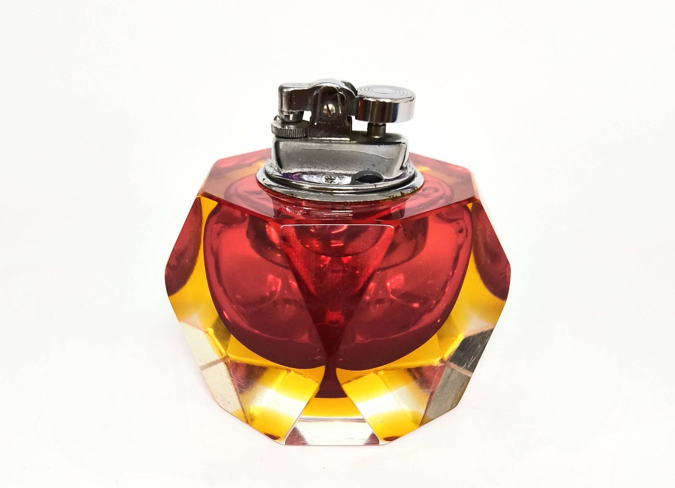 Cendrier vintage en verre de Murano facetté, jaune et rouge