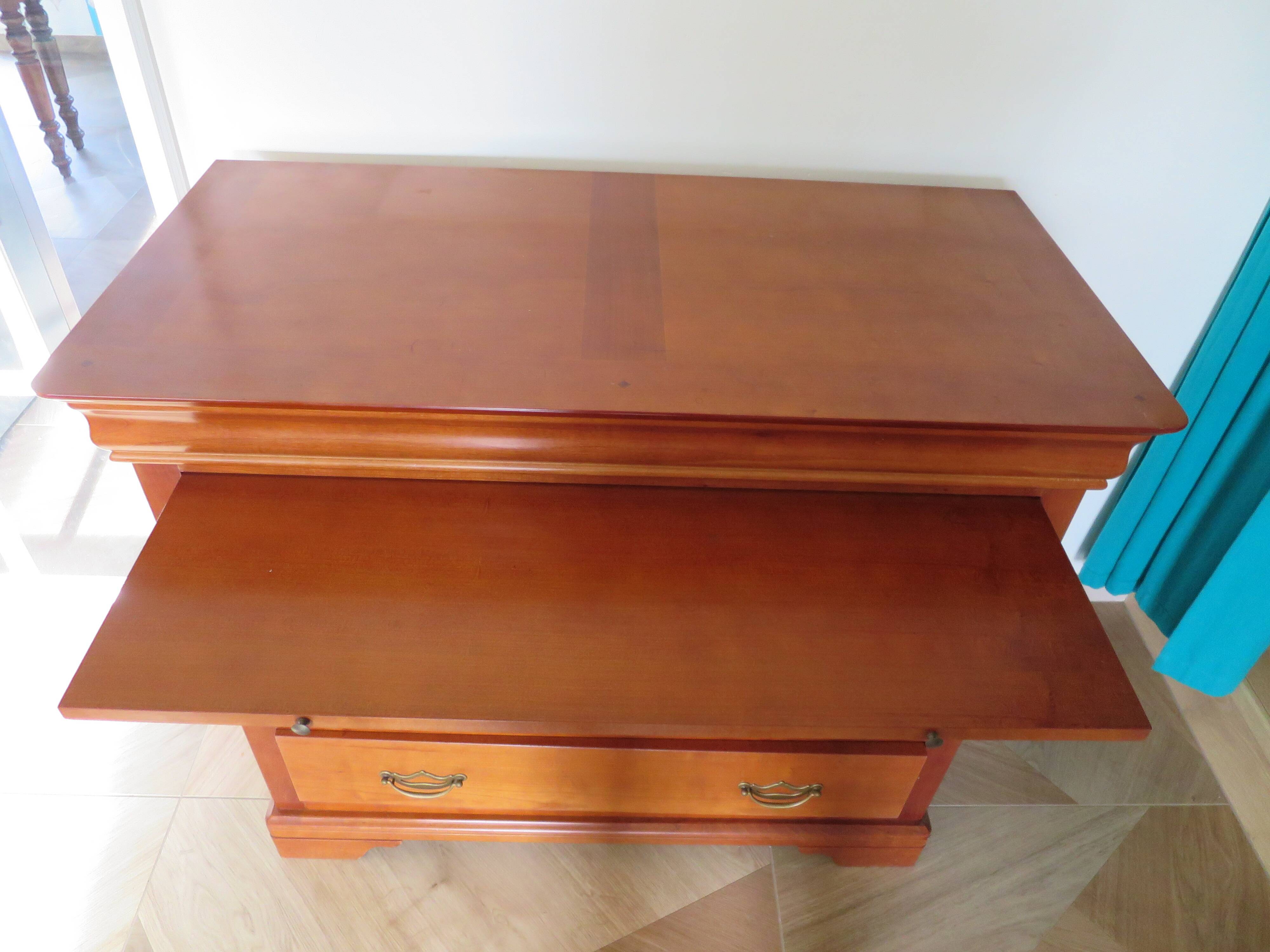 3-drawer chest of drawers with sliding shelf - Louis Philippe style - cherry color