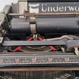 Machine à écrire Underwood 1920