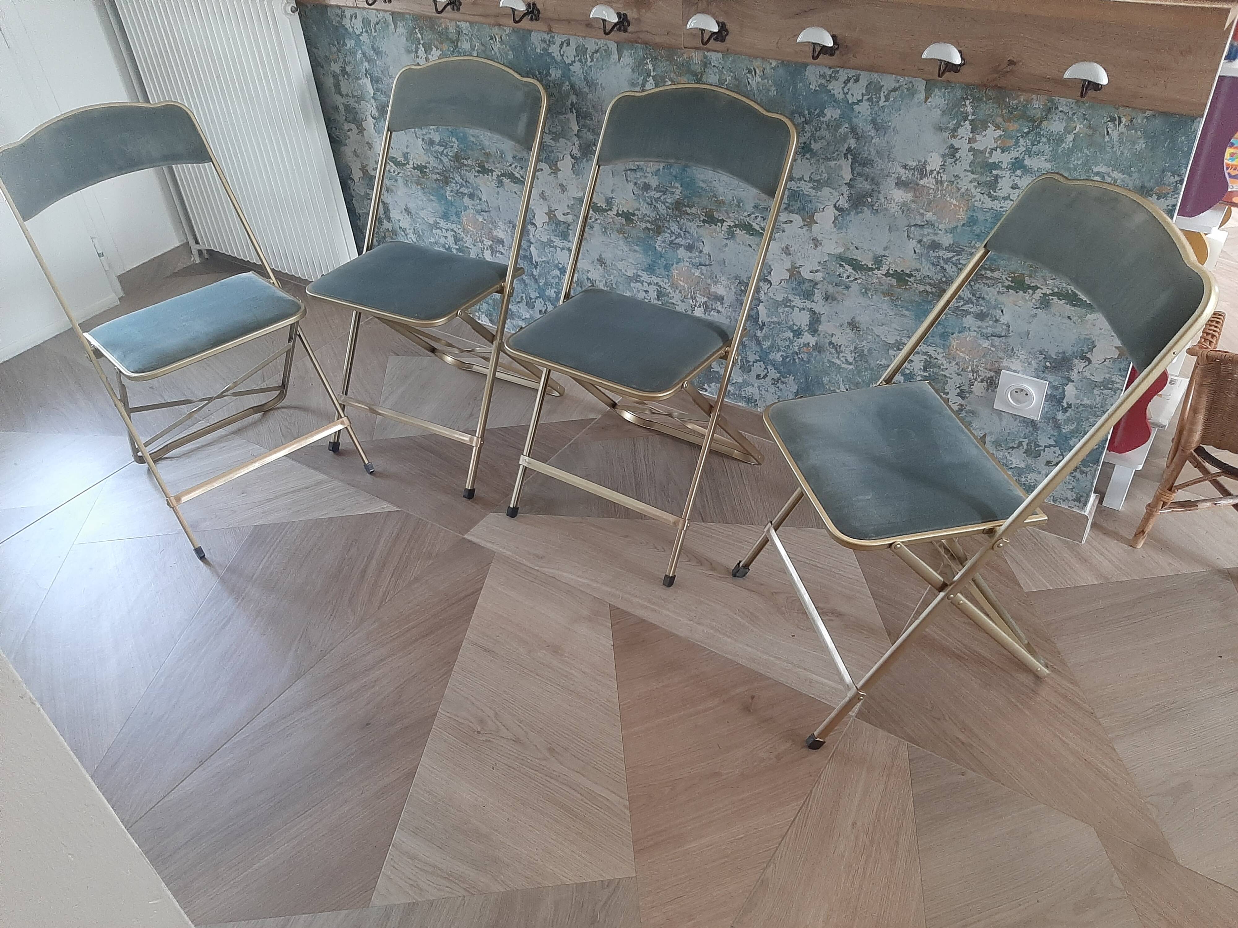 Lot de 4 chaises  pliantes - dossier et assise vert d'eau - structure métal doré -Chaisor