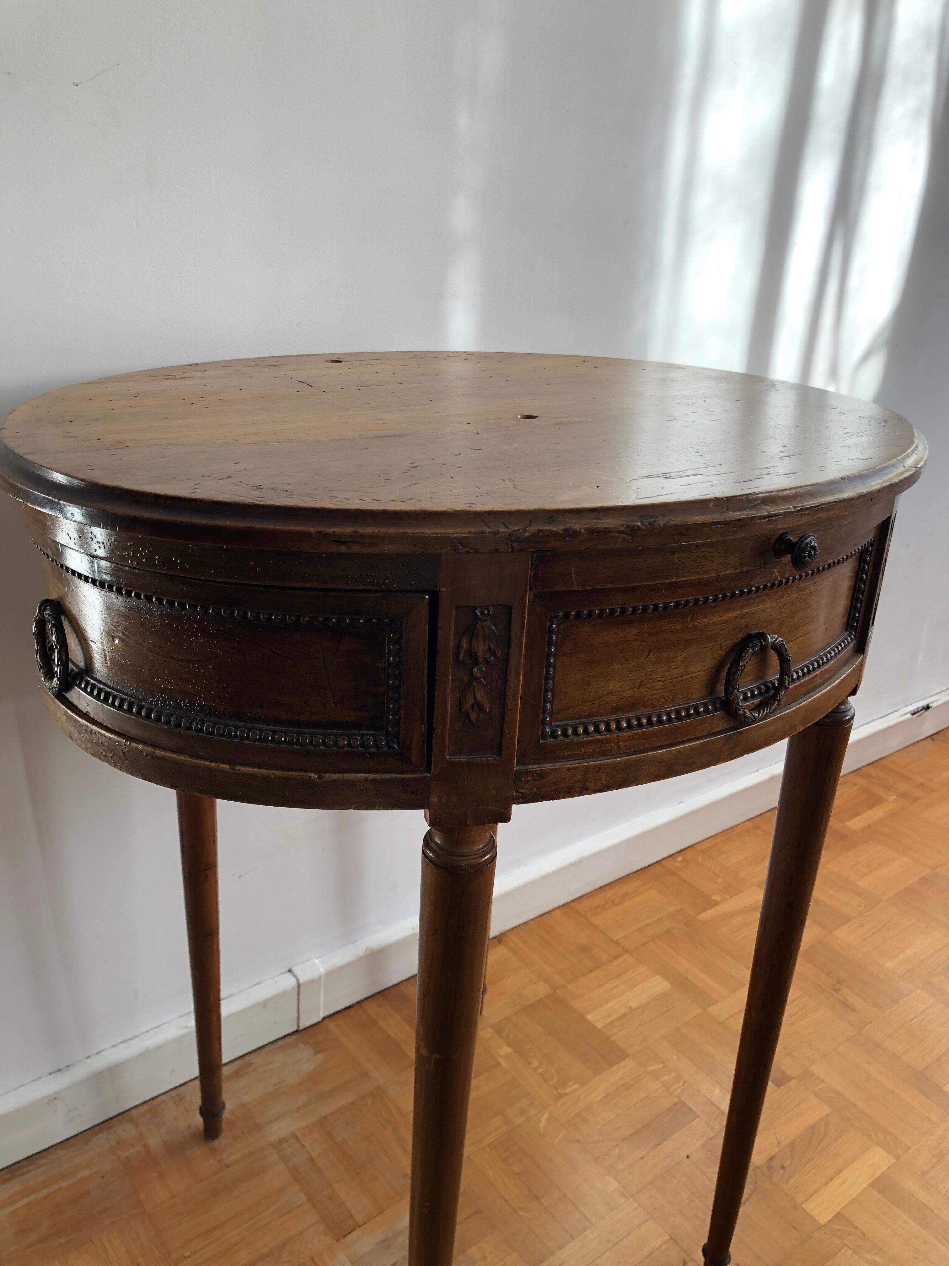 Side table console