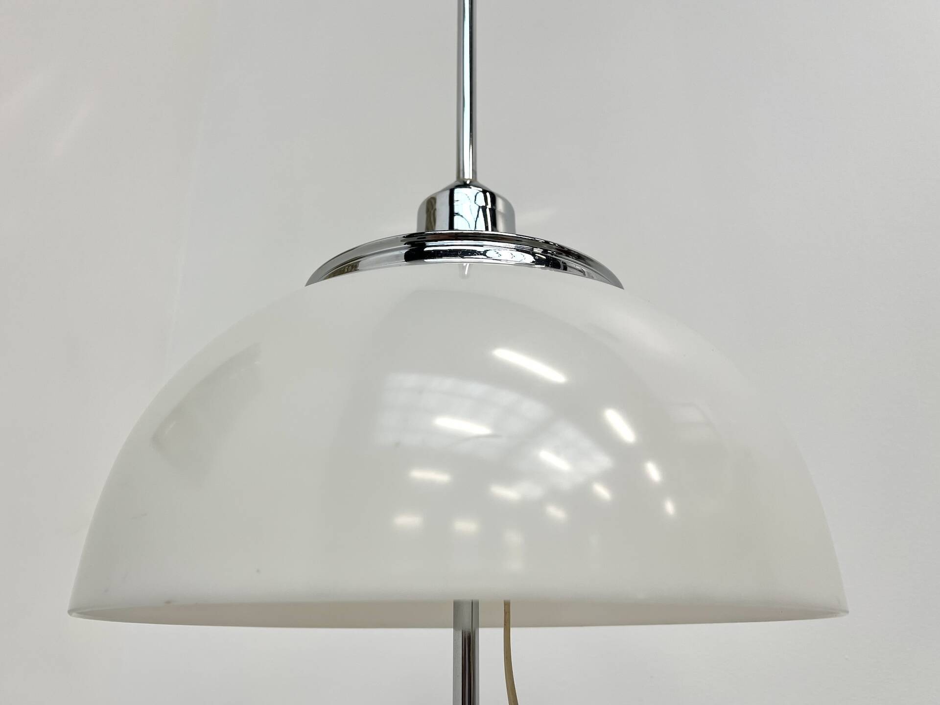 'faro' floor lamp by Harvey Guzzini