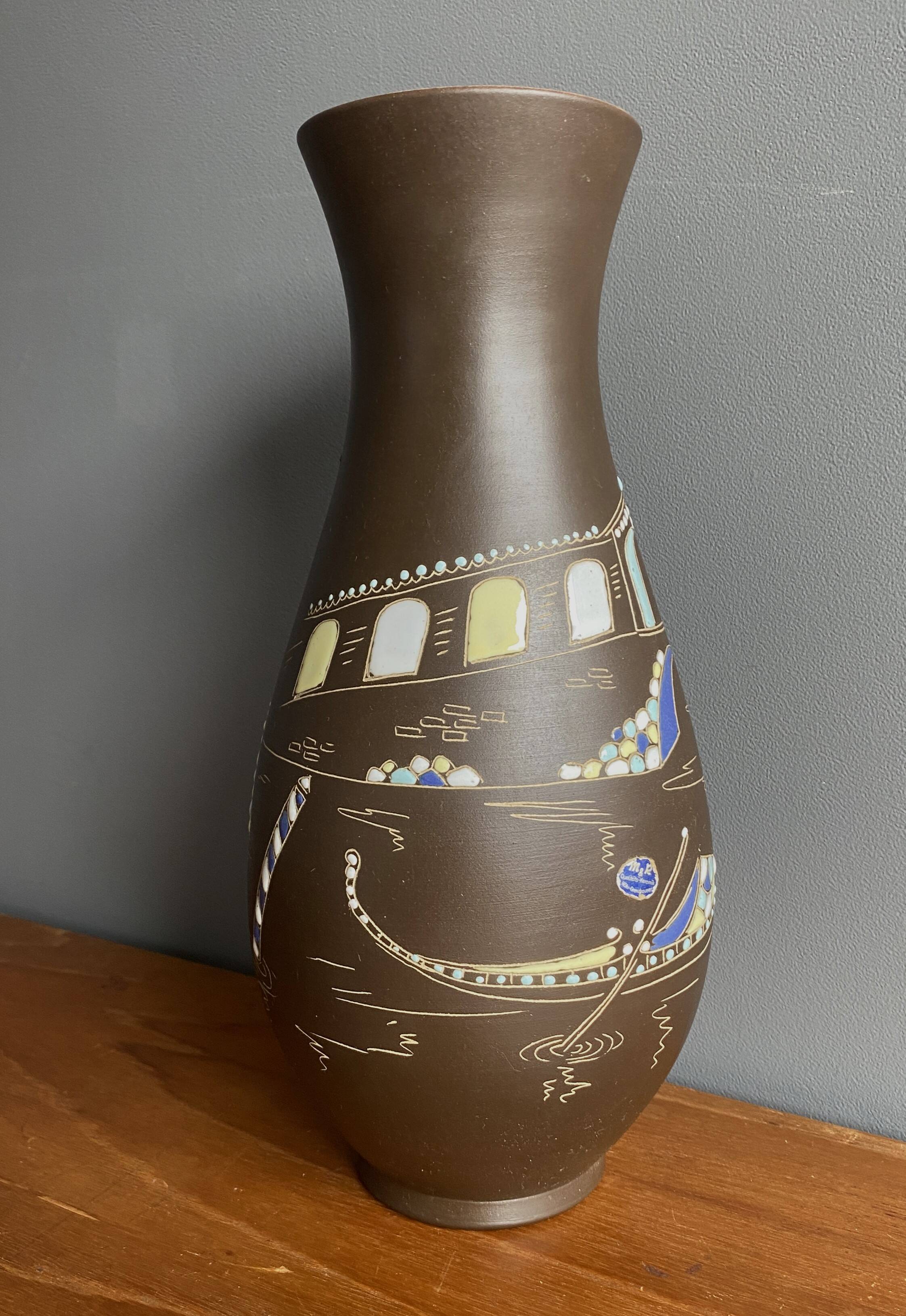 Höhr-grenzhause vase by  Marzi & Remy decor Venetië model 1019/35 1950s