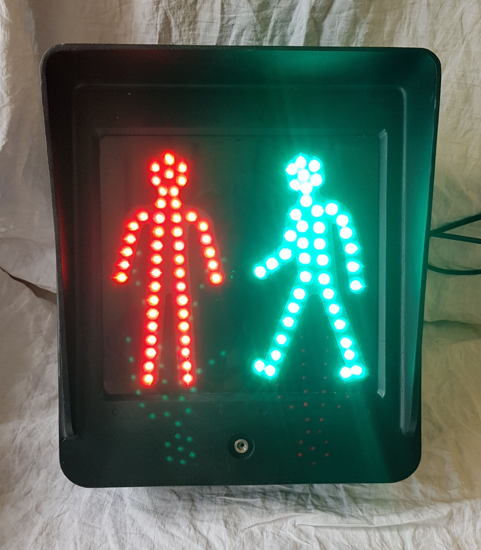 Reformed pedestrian crossing light from the city of Paris