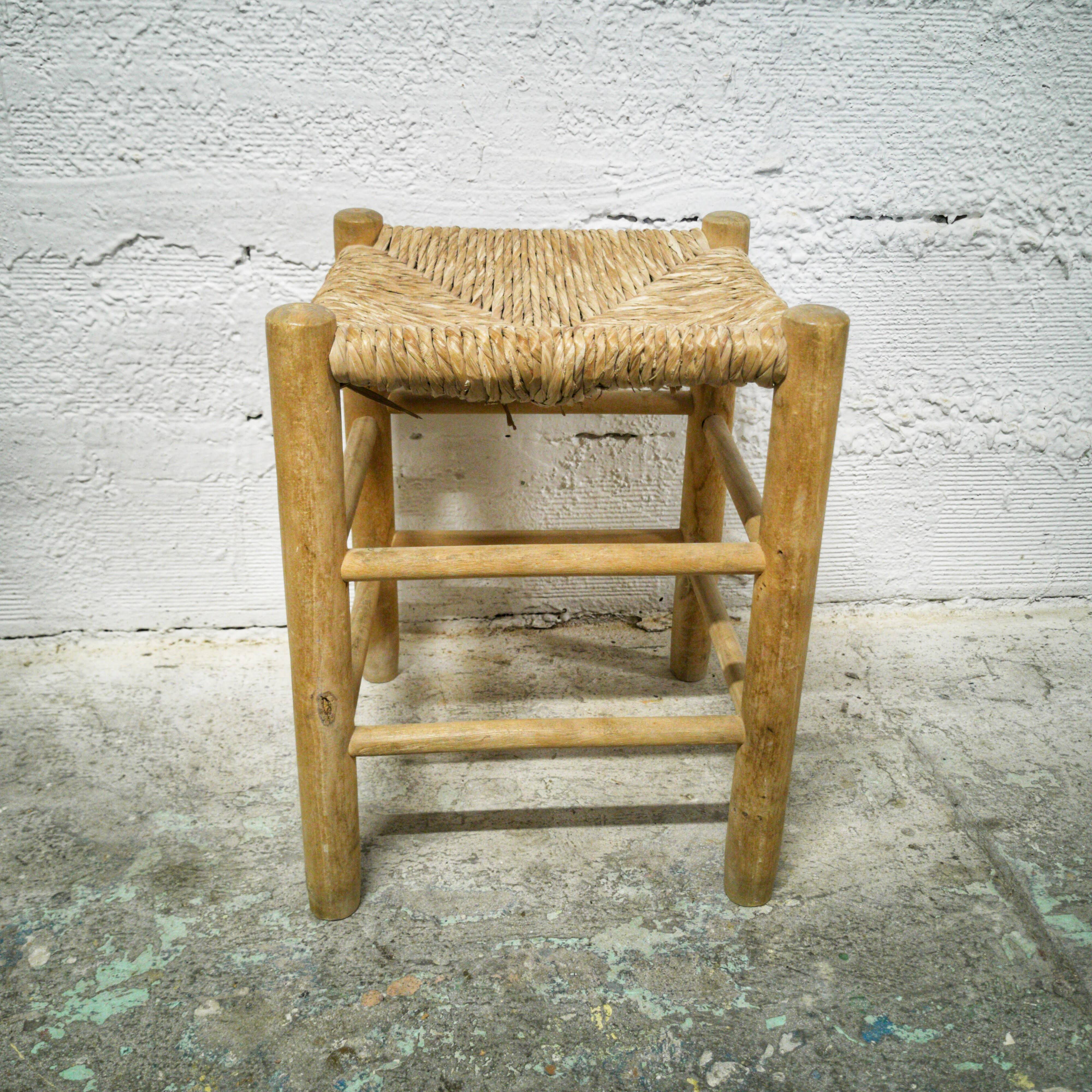 Wood & straw stool