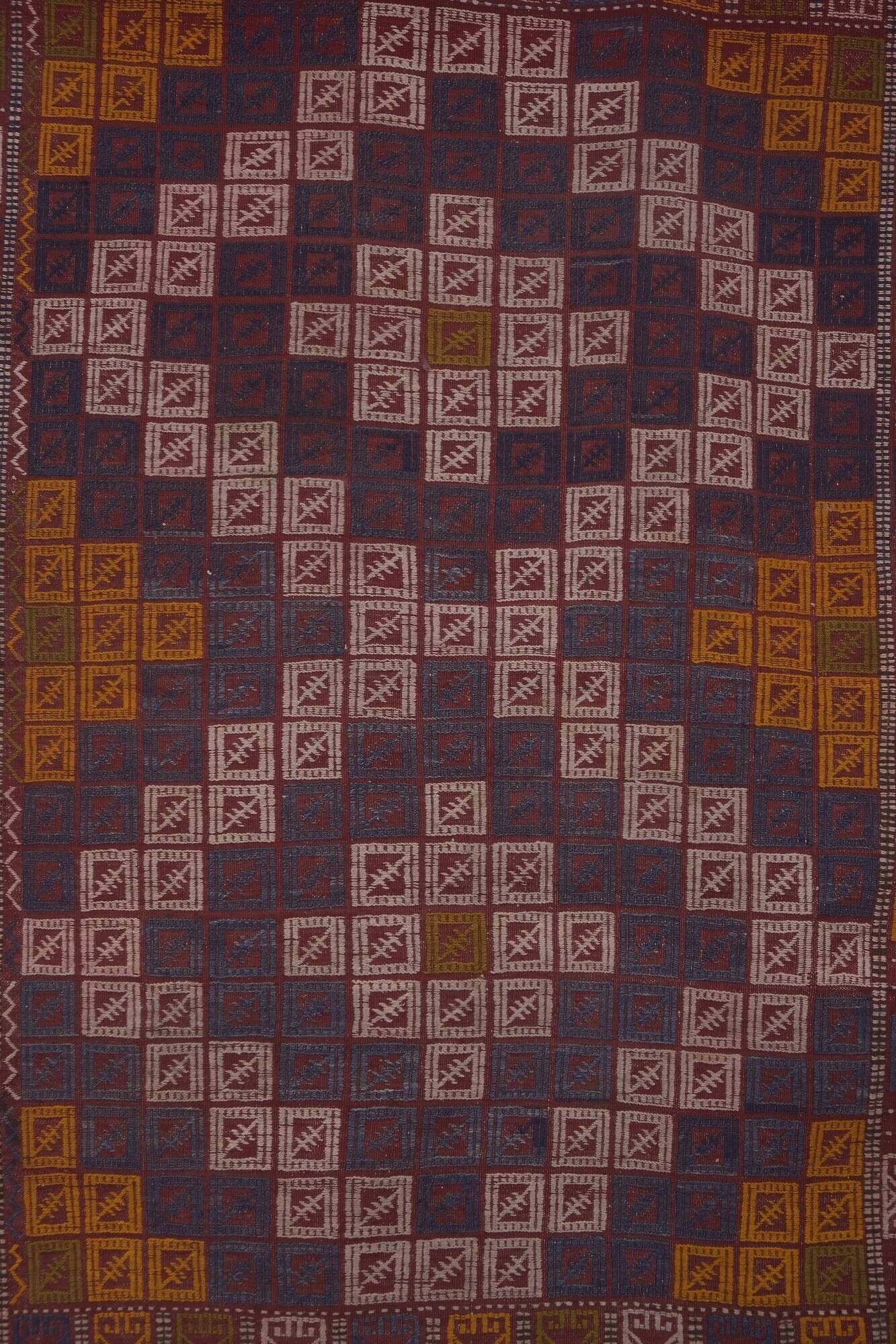 Vintage Turkish kilim handwoven 136x204 cm