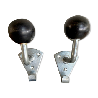 Pair of old school hooks