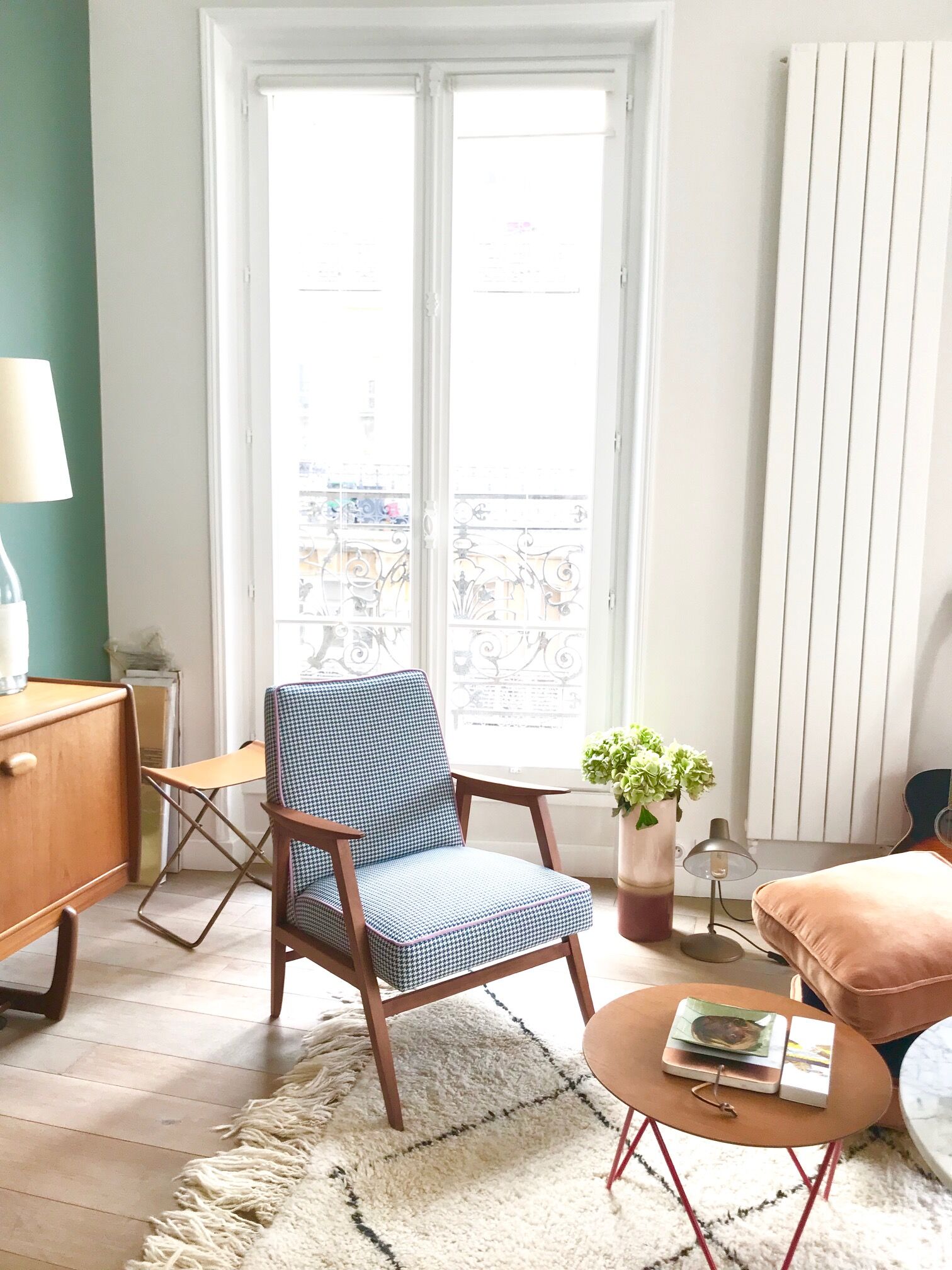 Fauteuil Lune pieds de poule bleu