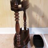 Wooden umbrella holder