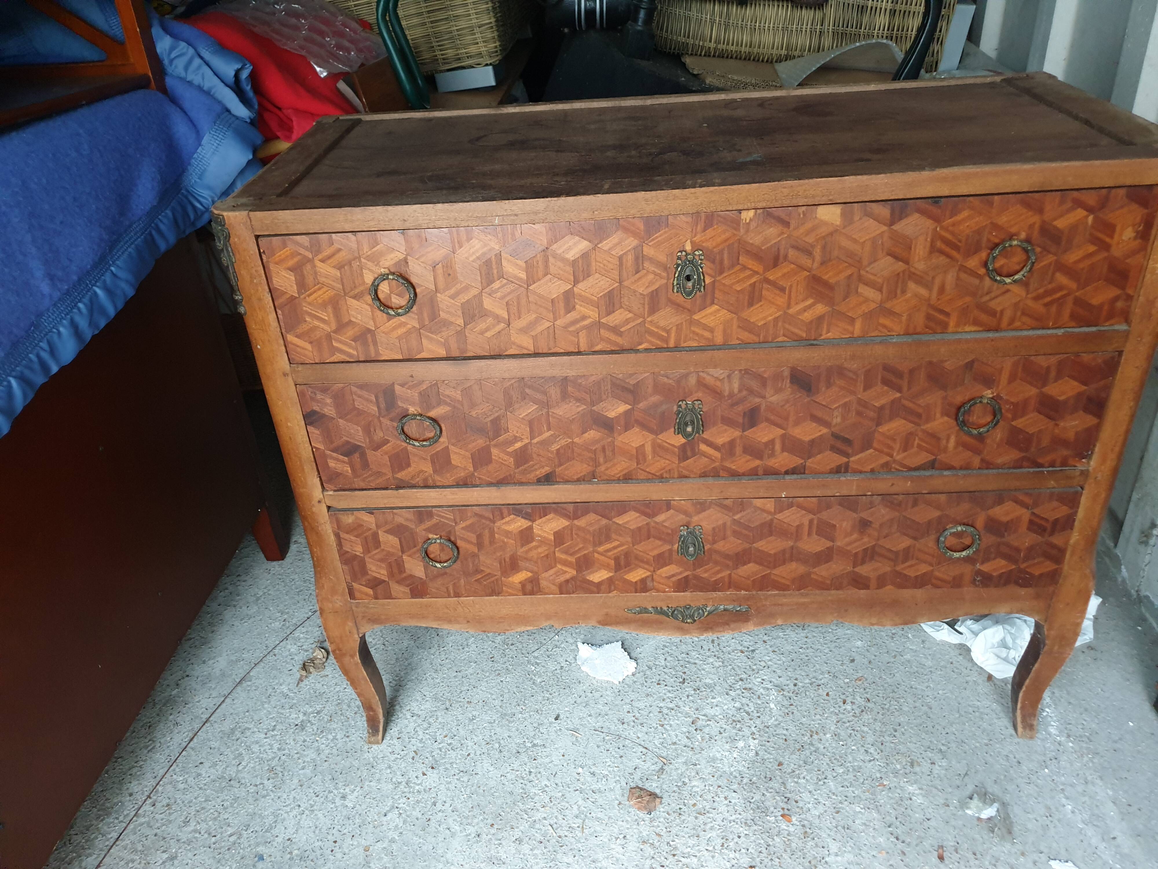 Commode louis xv transition