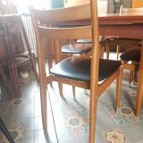 6 vintage leatherette chairs and wood