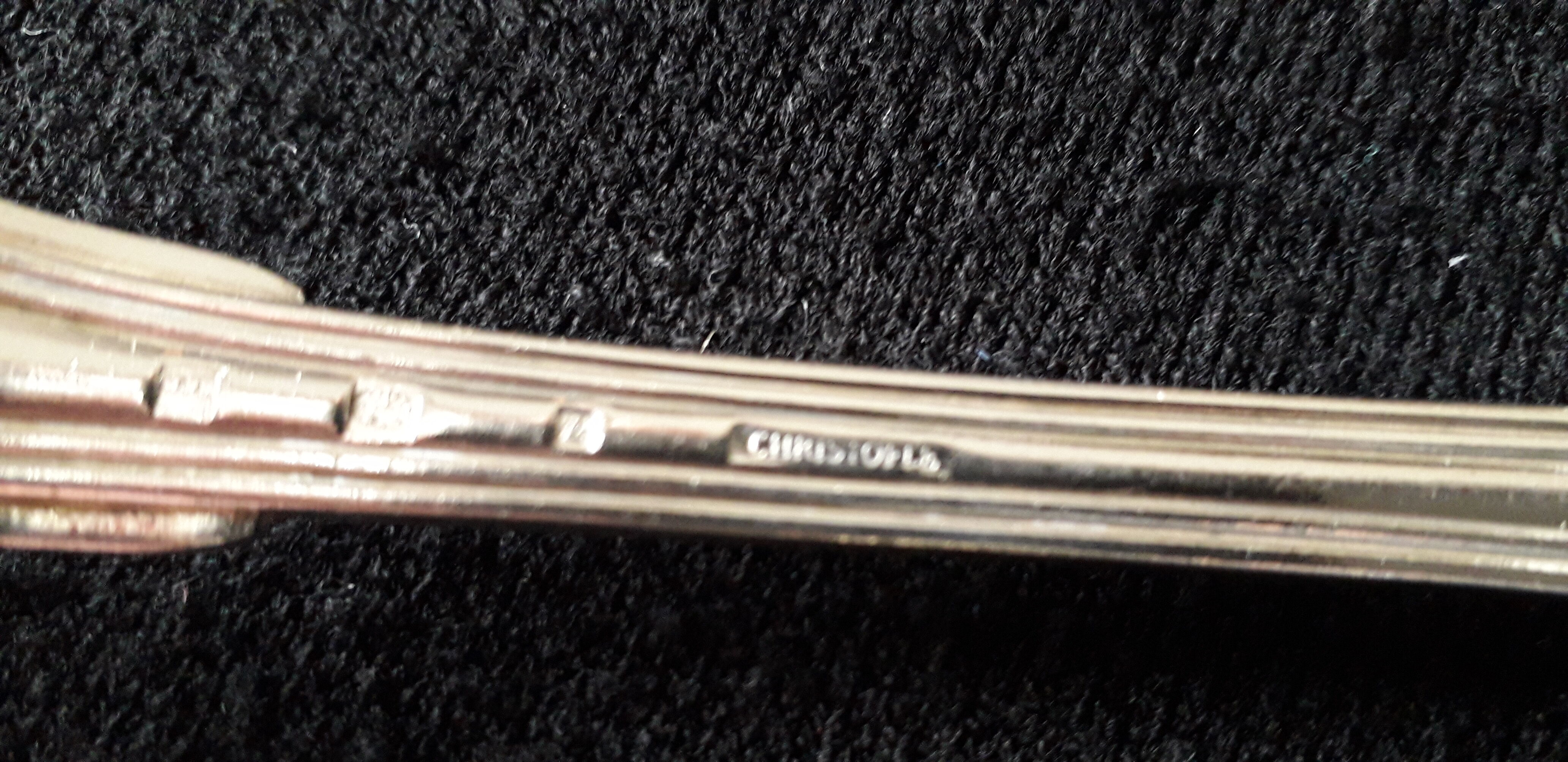 Lot 19 covered in Christofle Silver Metal