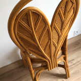 Leaf-shaped rattan chair