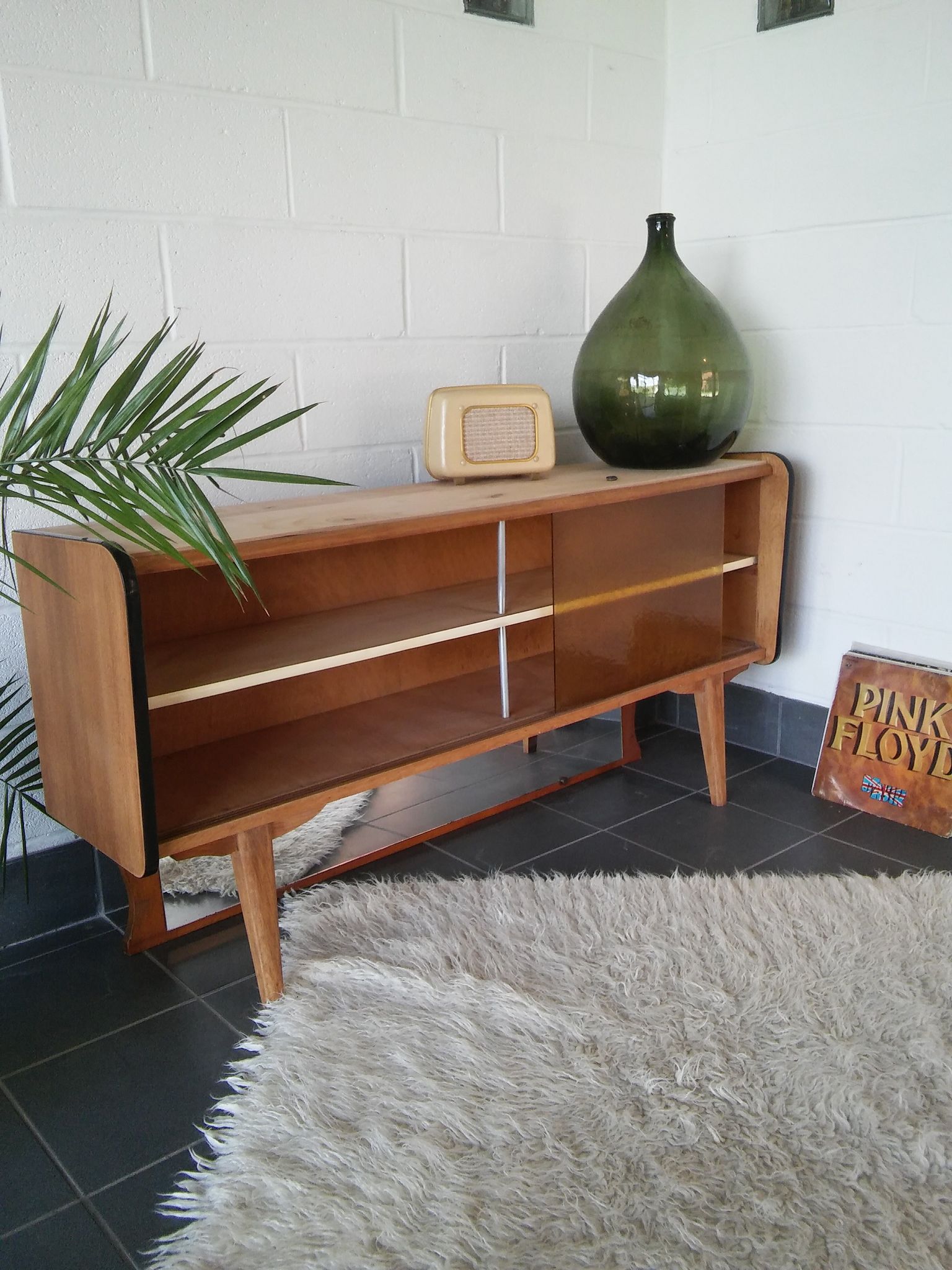 Sideboard vintage Scandinavian feet compass of oak and glass