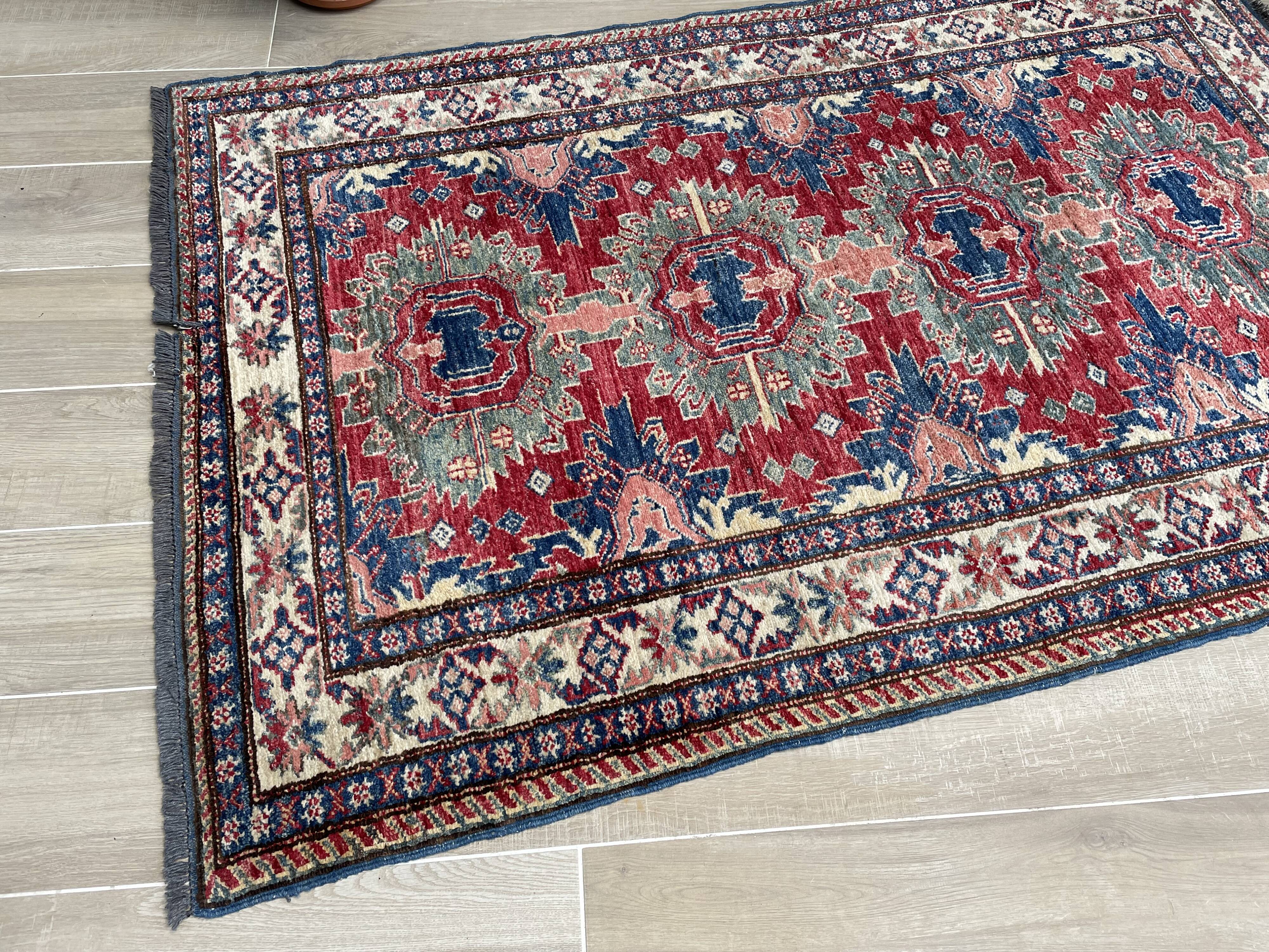 Carpet wool and silk 188x121cm