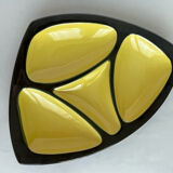 Ceramic cup with compartments