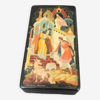 Old Russian lacquered box "The Resurrection of Ivanoucka" by M. Kholuy