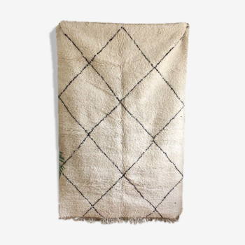 Beni ouarain woven hand to the Morocco berber carpet  150x225cm