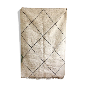 Beni ouarain woven hand to the Morocco berber carpet  150x225cm