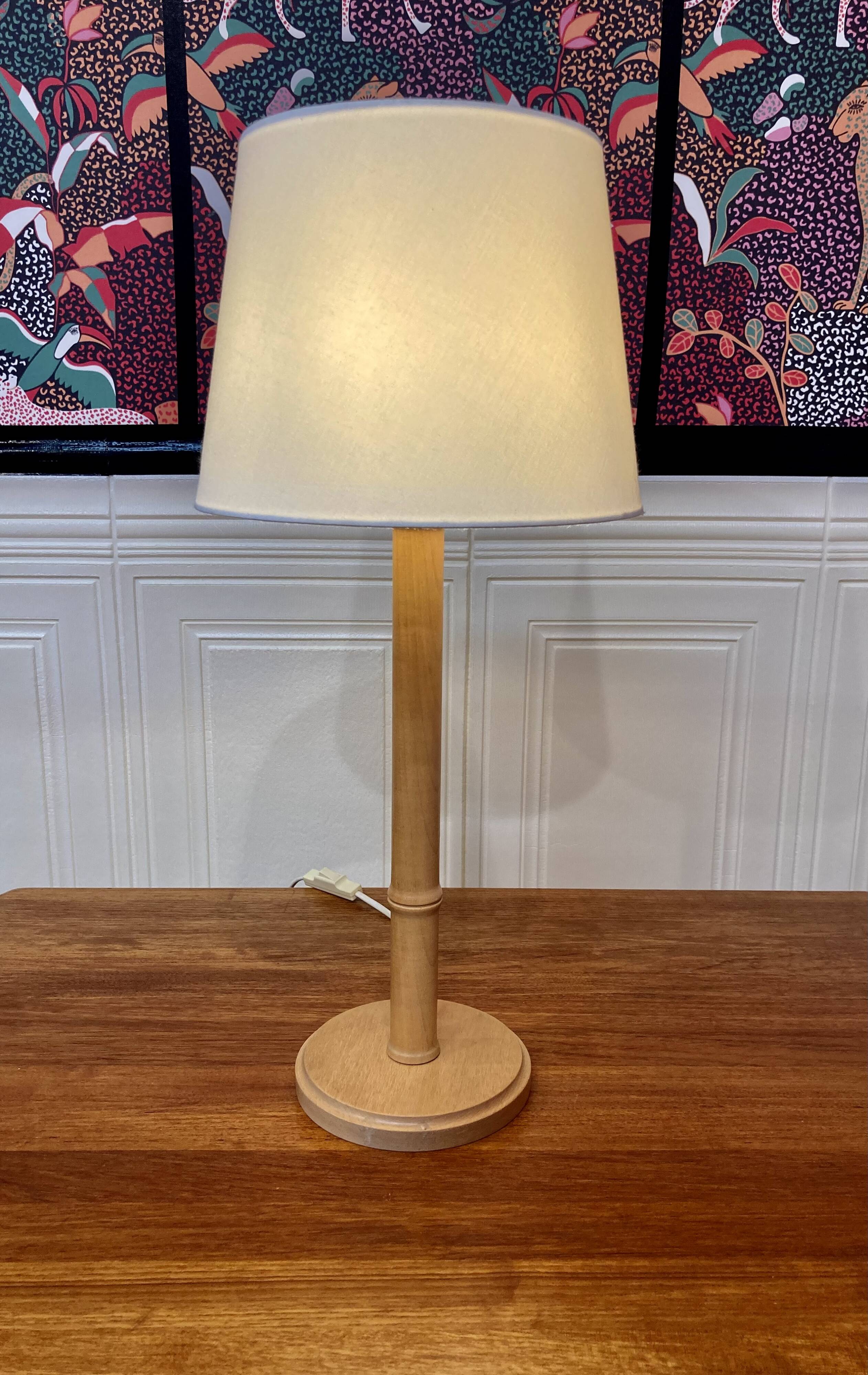 Lampe bois massif design scandinave 1960.