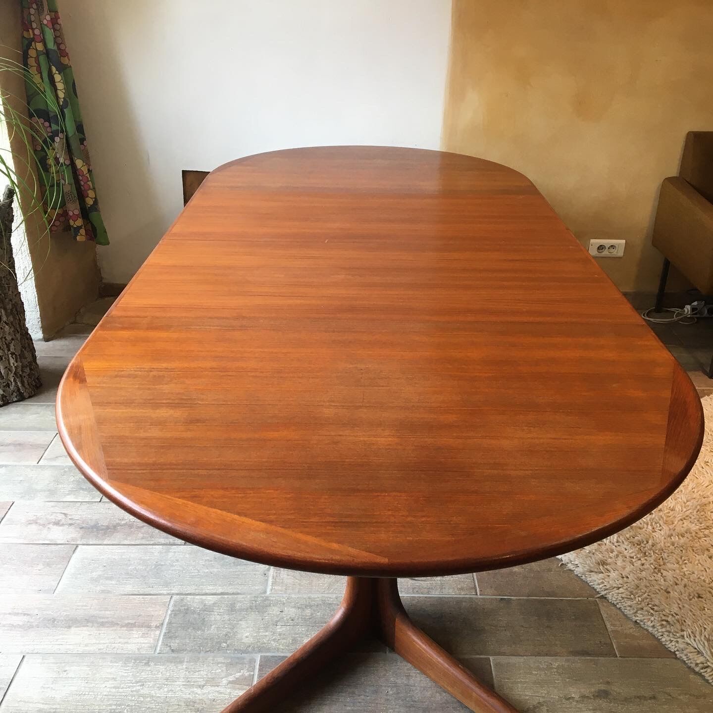 Teak table
