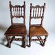 Paire rare de chaises sculptées, fabrication italienne du XVIIe siècle.