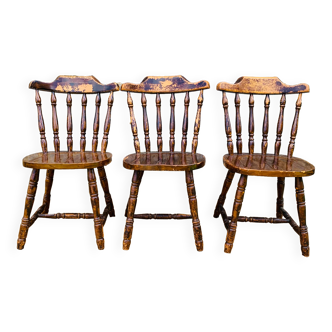 Set of three chairs