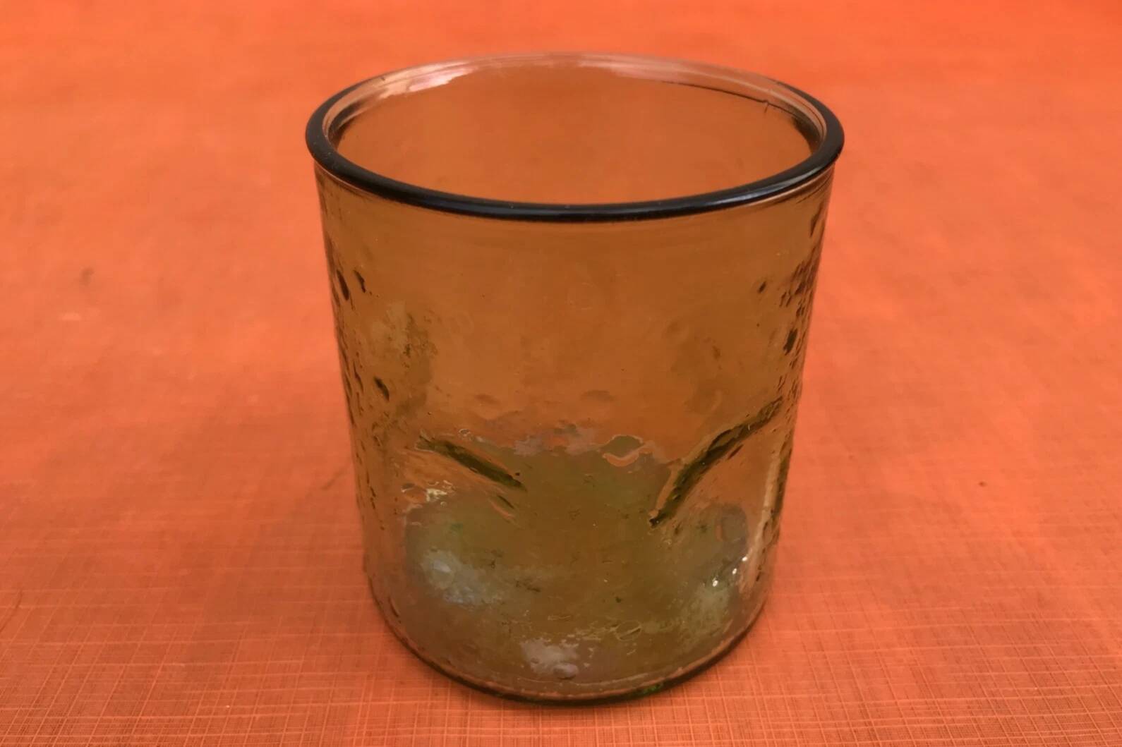 1970s (lot 3) 5 orangeade glasses Bubbled and coloured glass