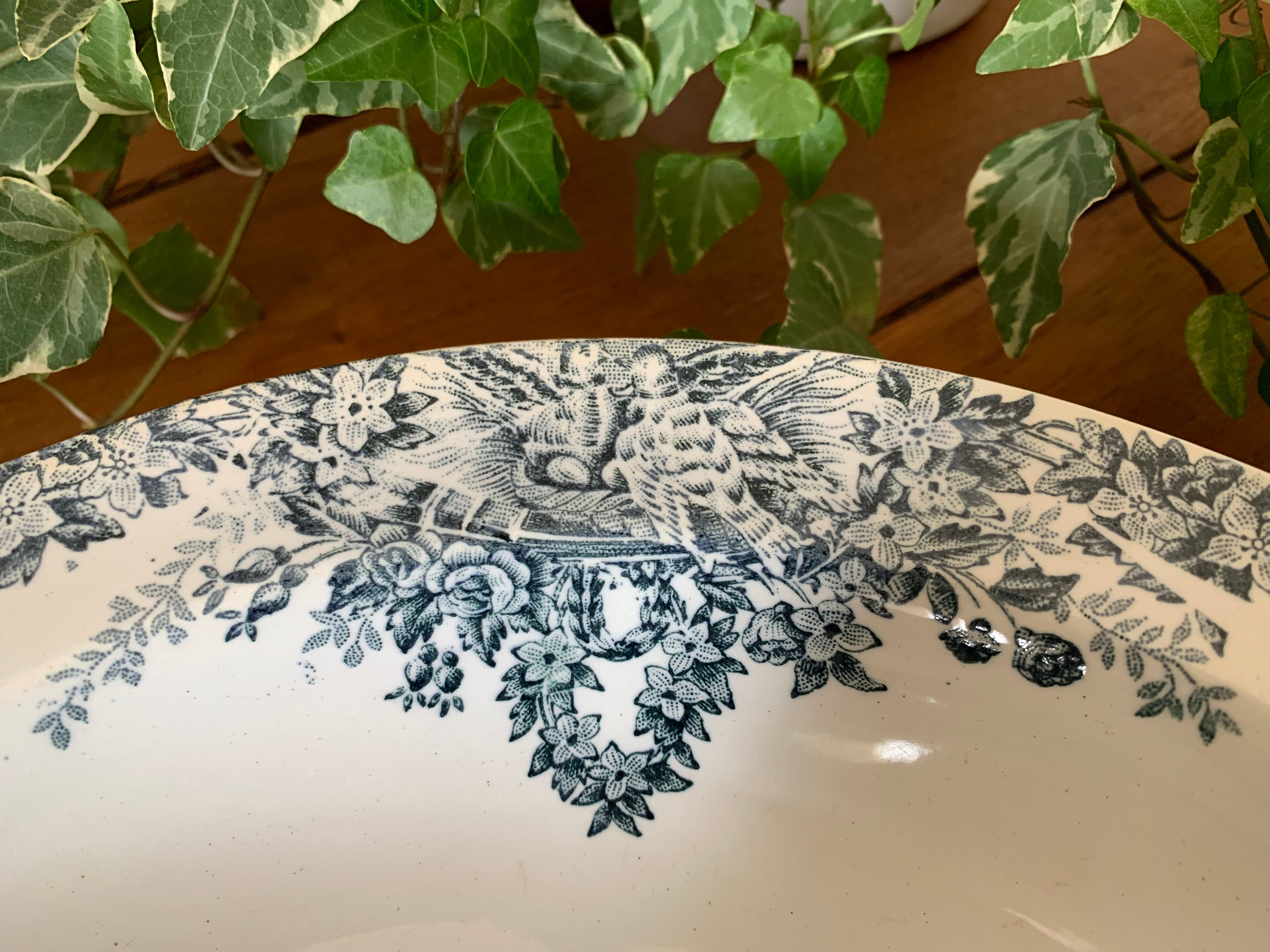 Old earthenware salad bowl from Saint Amand (North)