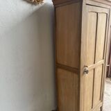 Wardrobe / bonnetière