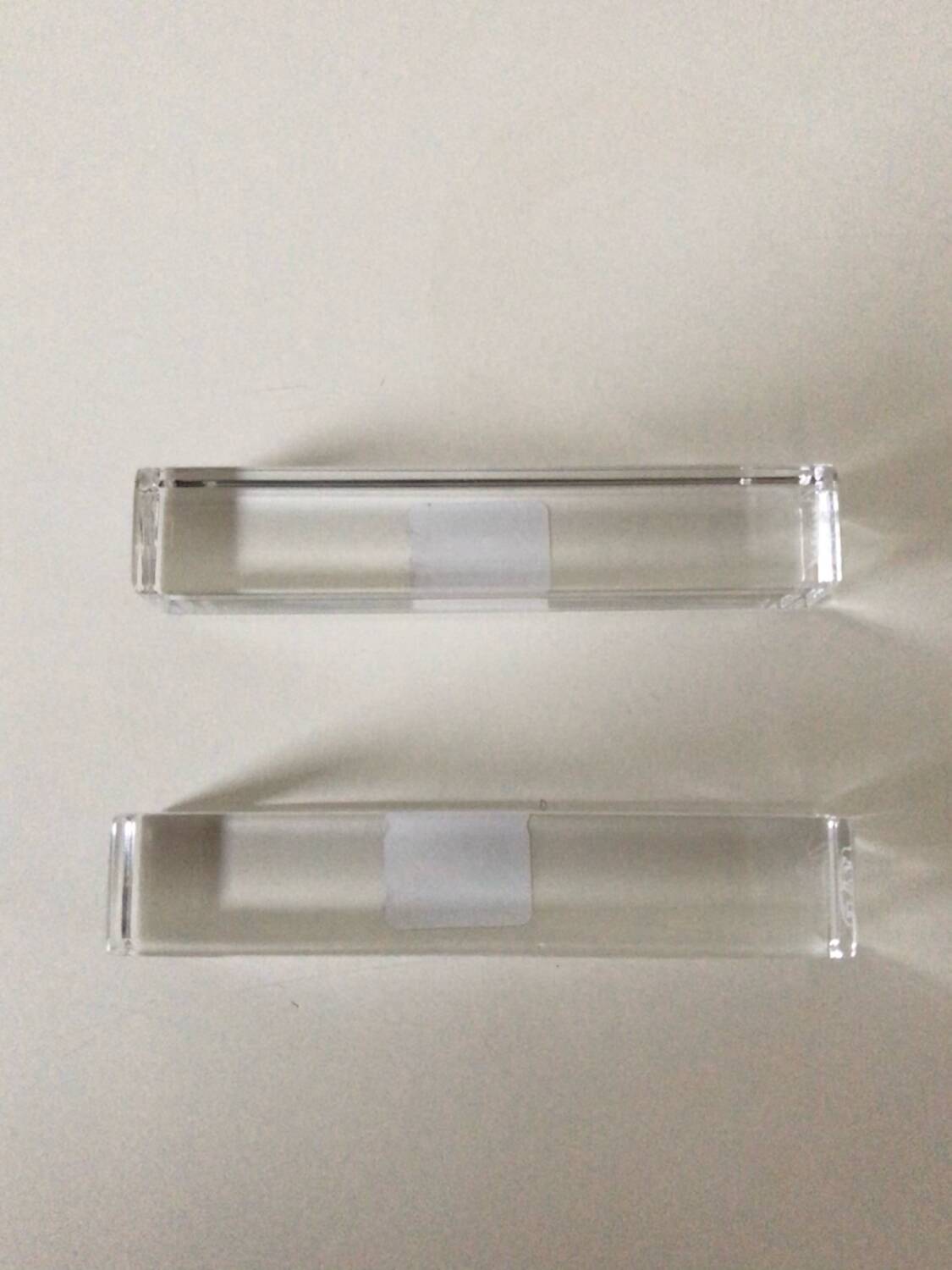 Paire de repose-couteaux en cristal de Baccarat, avec boîte d'origine