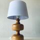 Lampe en bois tourné