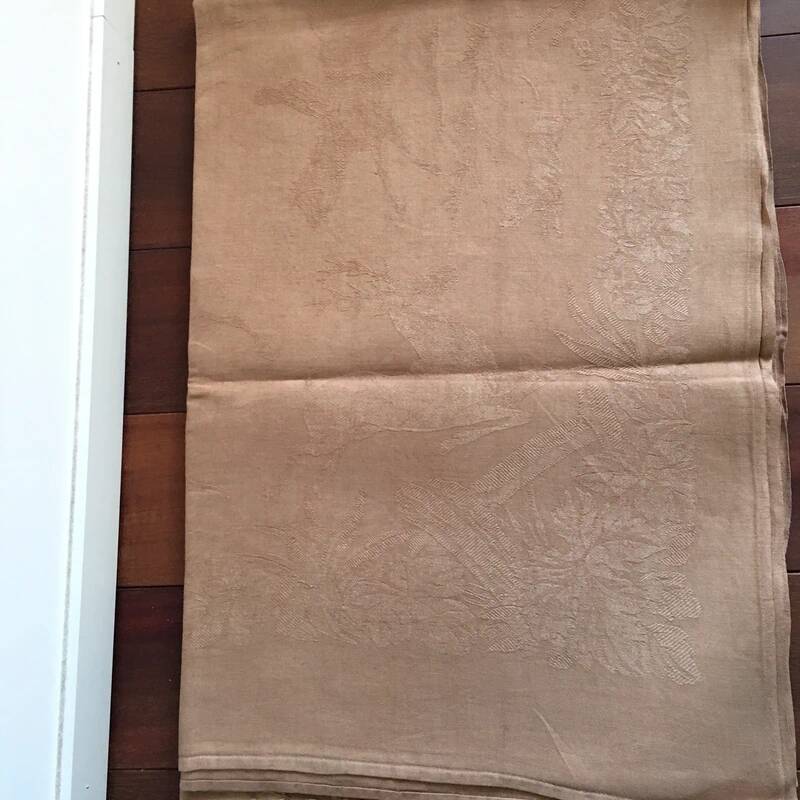 Damask Tablecloth Old Hunting Embroidered S V 150x230 cm