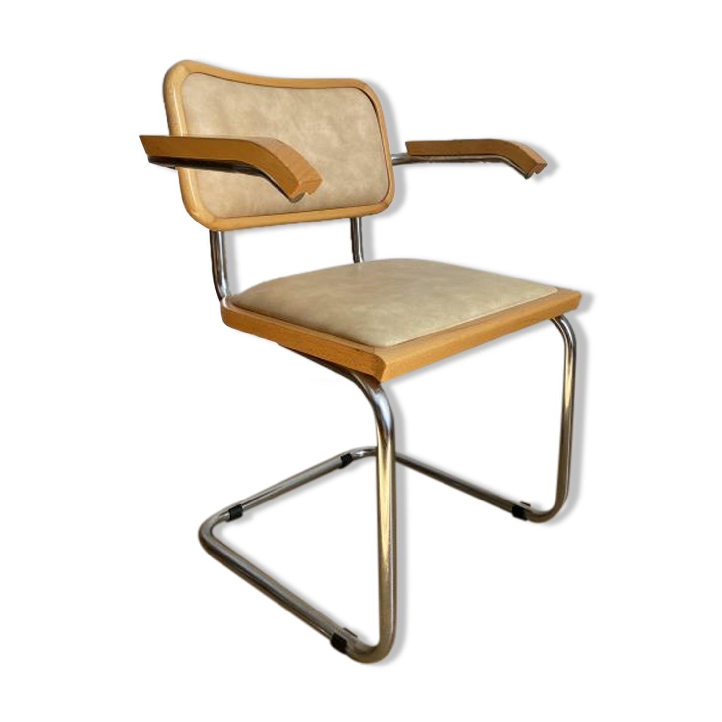 Cesca b64 armchair in beige skaï Marcel Breuer