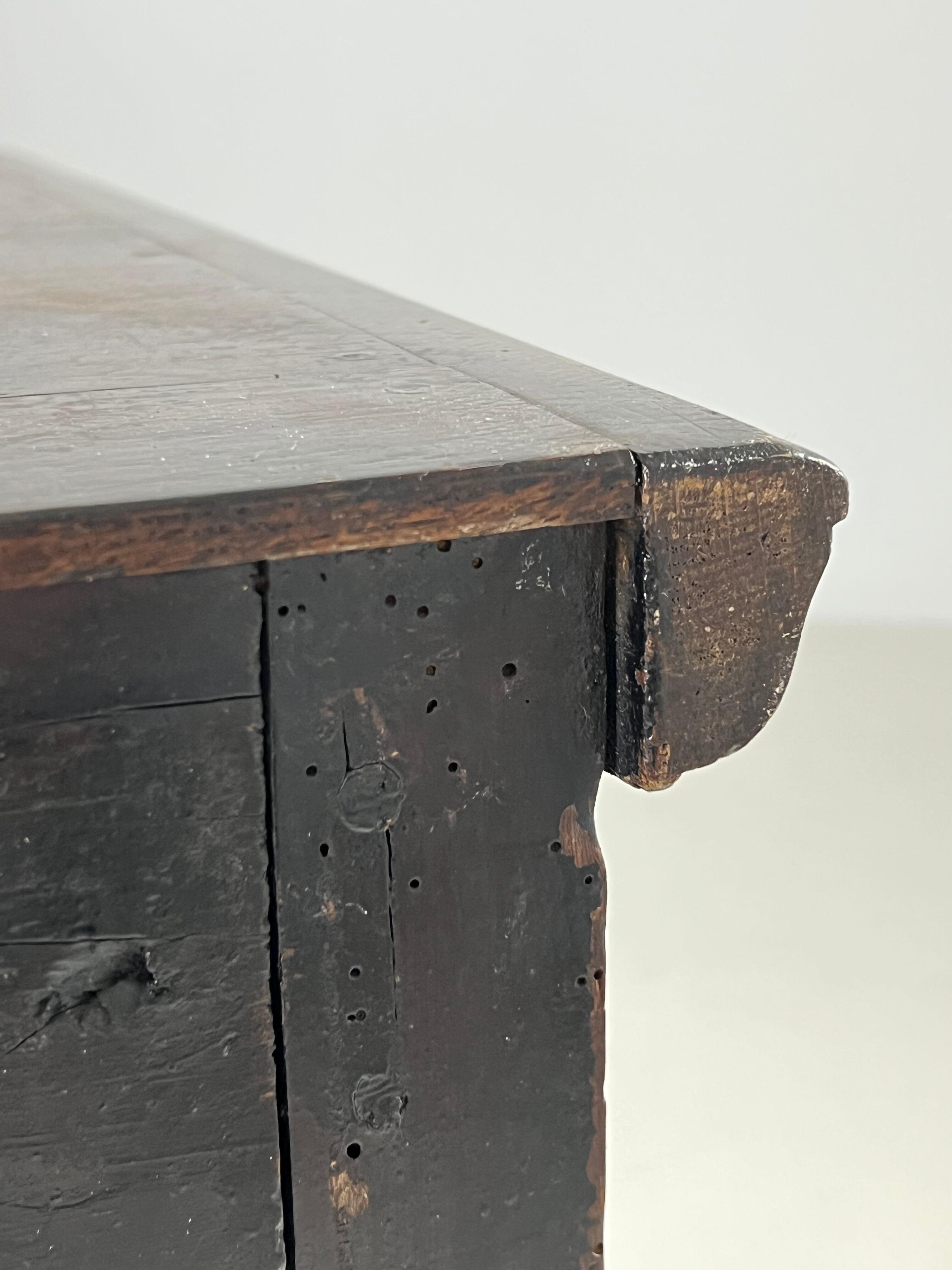 Chest of drawers originally from England