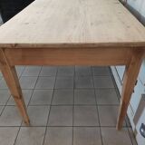 Farm table