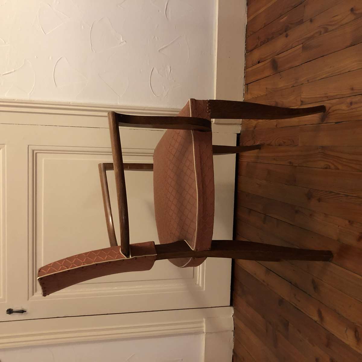 Bridge chair