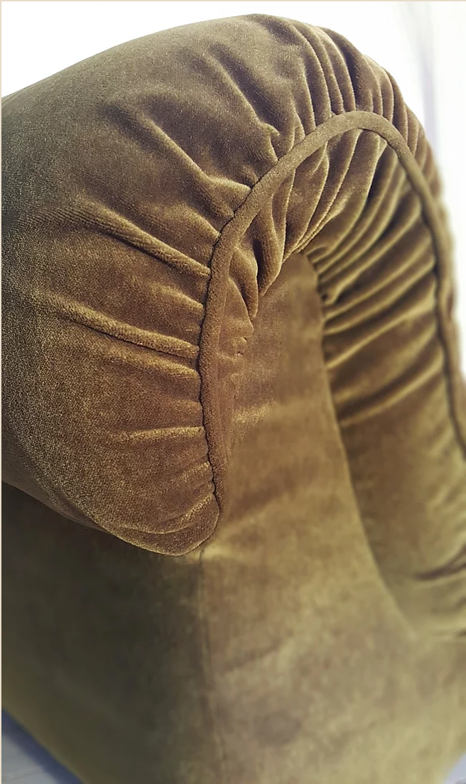 Olive 80's green velvet heater