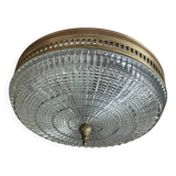 Plafonnier Lucien Gau laiton et verre moulé