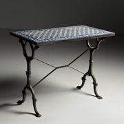 Table d'appoint en mosaïque et fonte