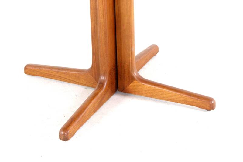 S. Burchardt Nielsen round (2x) extendable dining table danish design teak