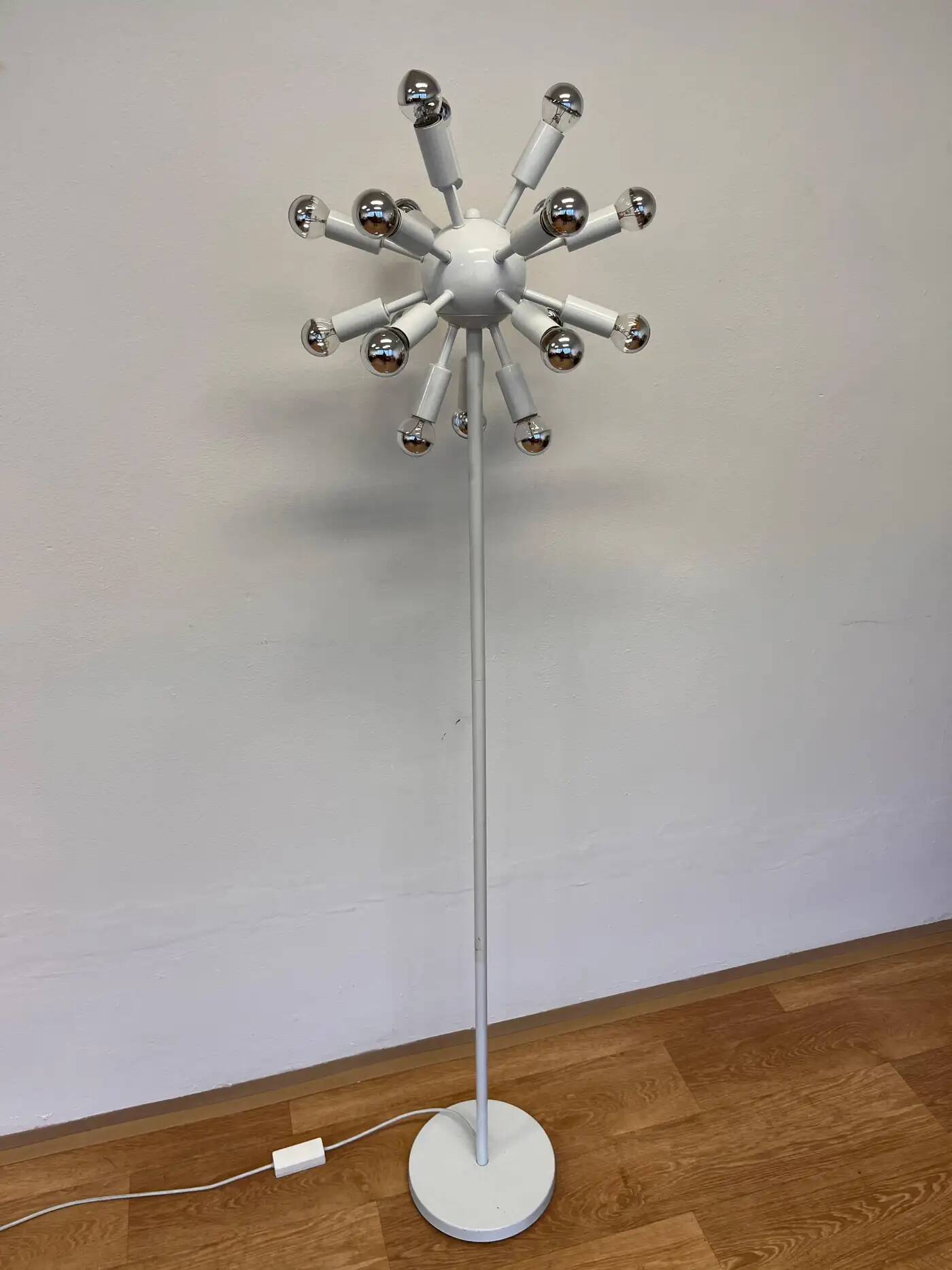 Rare mid-century white floor lamp Sputnik - Atom, around 1980s