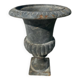 Medicis cast iron vase