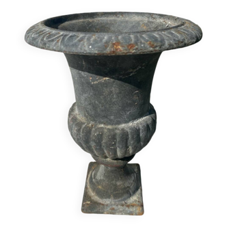 Vase Medicis en fonte