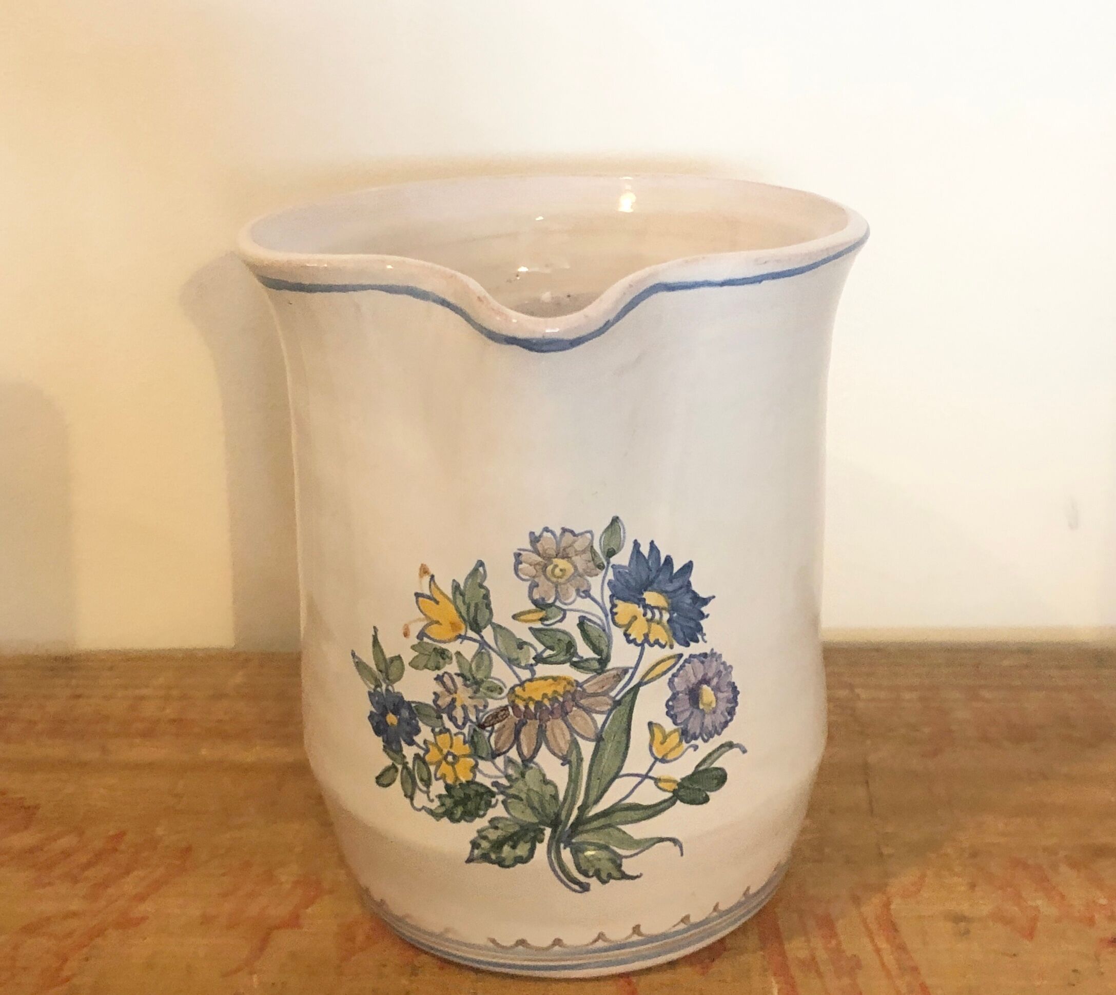 Pot à eau Moustiers
